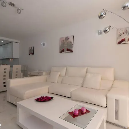Parque Santiago I 231 - Two Bed بلايا ذي لاس أميريكاس