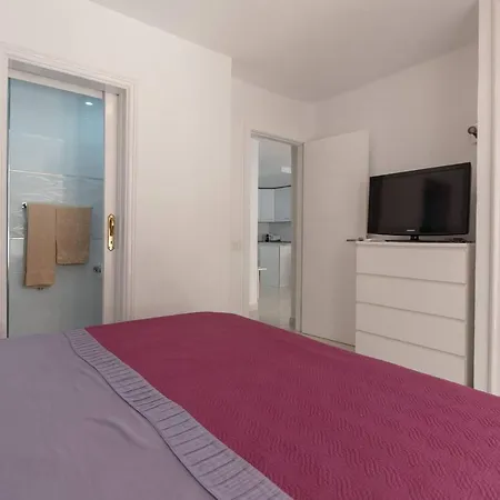 Parque Santiago I 231 - Two Bed *