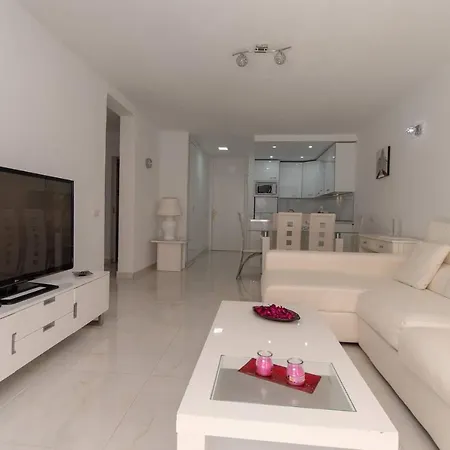 Parque Santiago I 231 - Two Bed * Playa de las Americas (Tenerife)