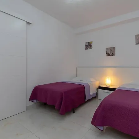 Parque Santiago I 231 - Two Bed Apartment